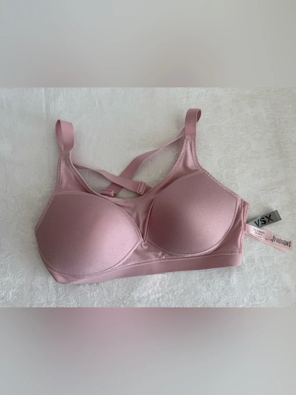 Victoria's Secret Pink Seamless Perforated Sports Bra